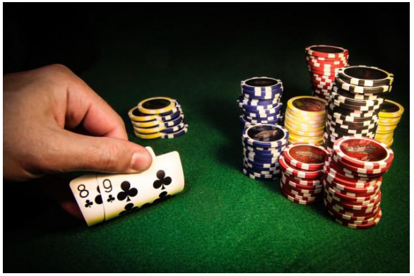 探索在线赌场玩家的基本技巧和技巧