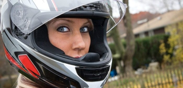 最好的女子摩托车头盔